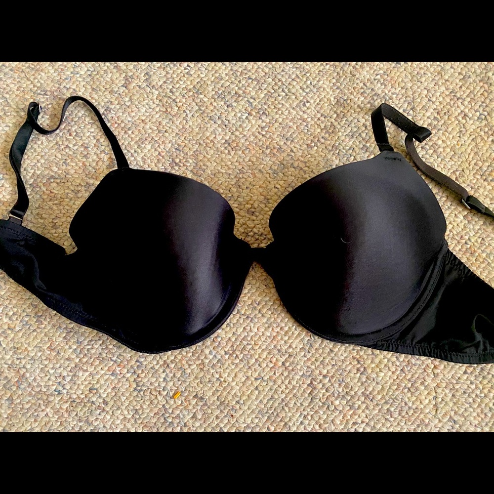 Black Victoria Secret Bra